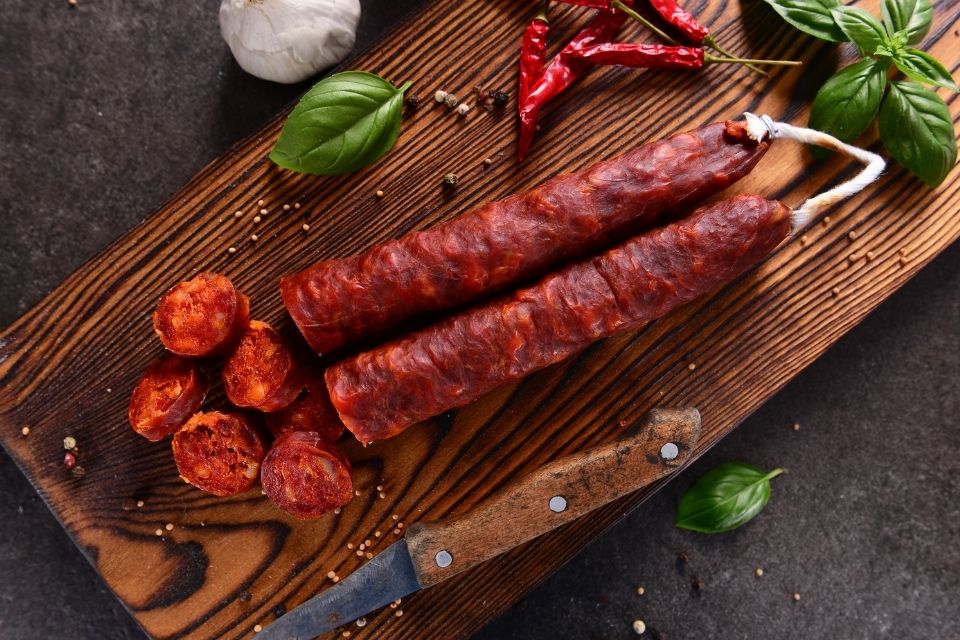 Saucissons secs artisanaux et chorizo en vente chez Le Monde du Saucisson !